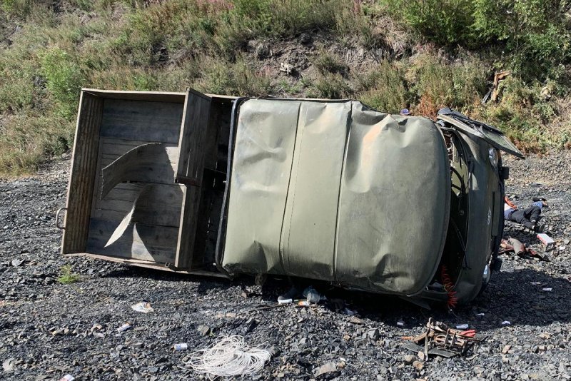 В Сусуманском муниципальном округе Колымы госавтоинспекторы устанавливают обстоятельства дорожной аварии